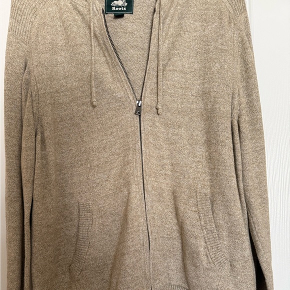 Roots Tan Full-Zip Textured Shoulder Hooded Sweater - Picture 6 of 9